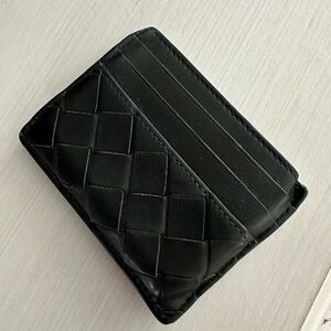 Bottega Veneta Men’s Italian Leather Wallet